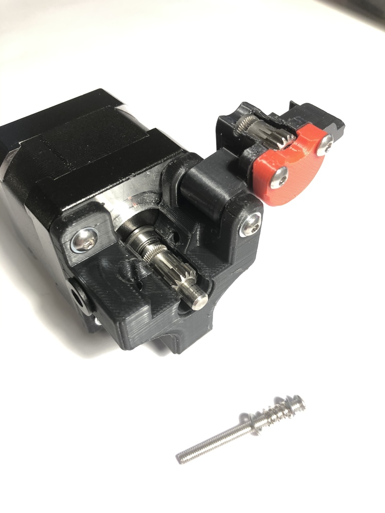 Yet a Bondtech Bowden Extruder