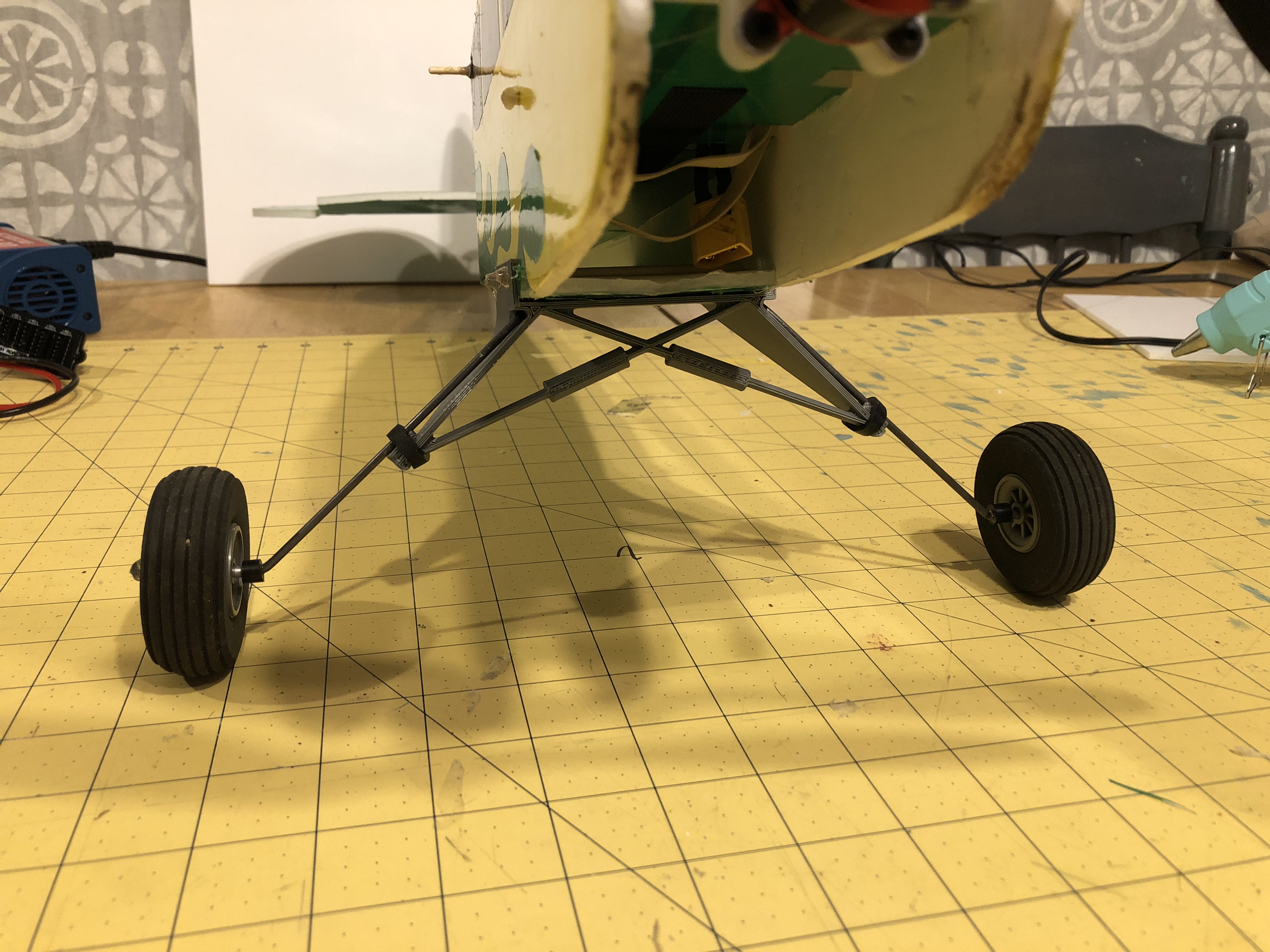 fd30471b-5f21-4ed9-a313-4b701995ba25