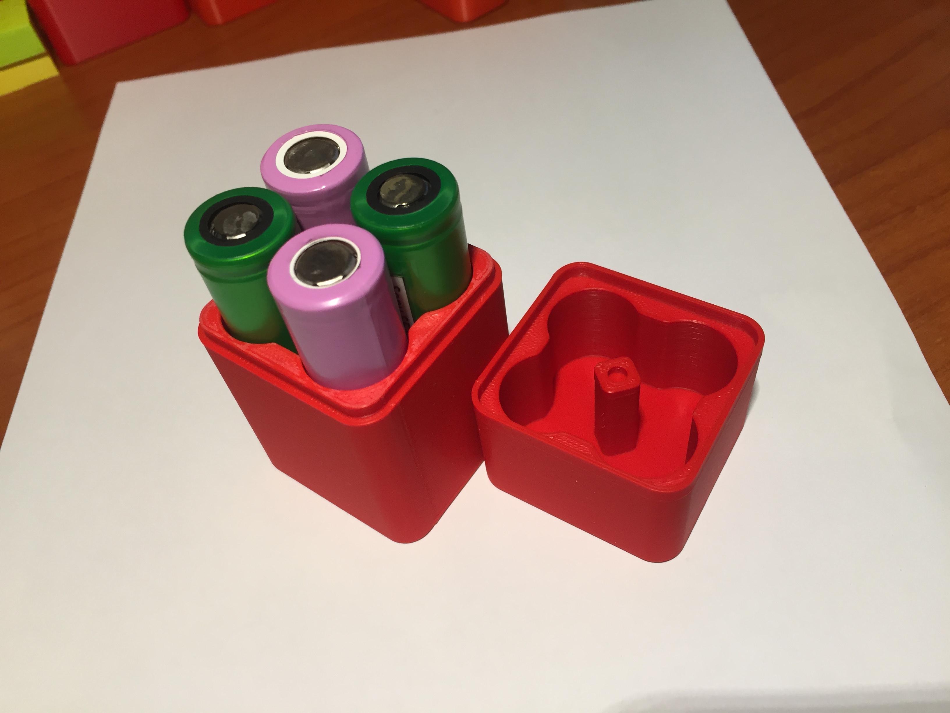 Box Battery 18650 x4pz V2