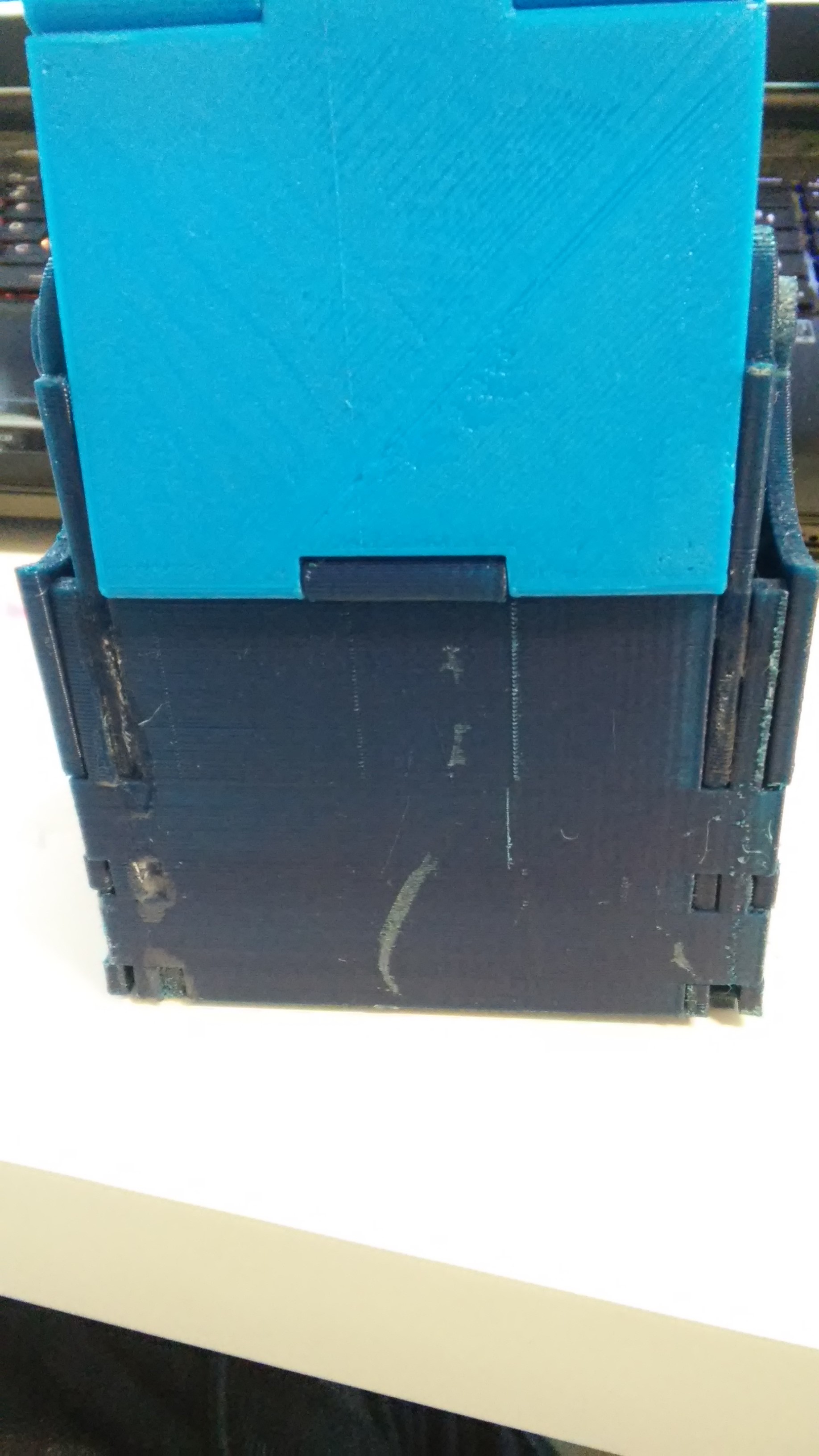 aed3ee6c-29db-4198-b3f5-124d19898959