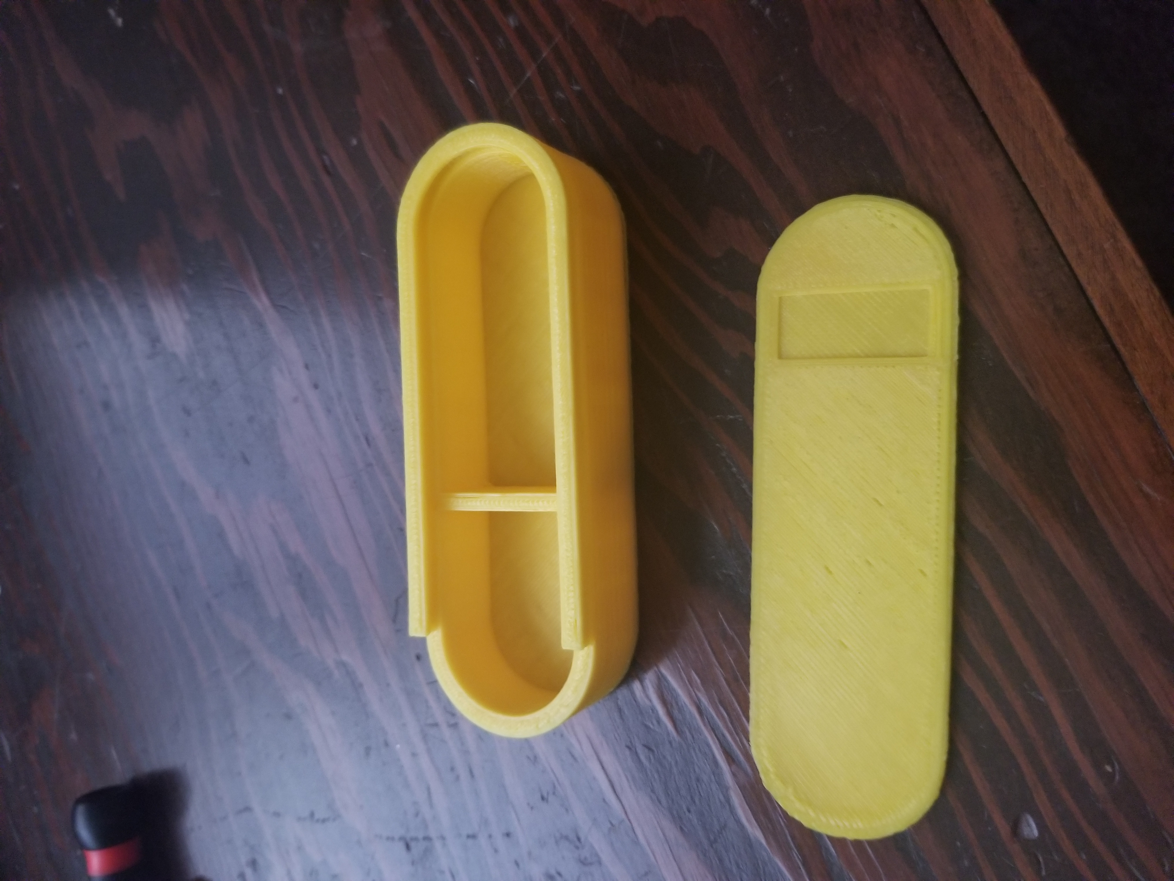 Yet another pill container