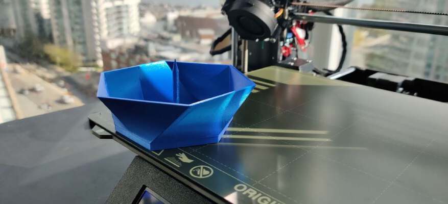 Debowler(ash tray) with removable spike | 3d print model
