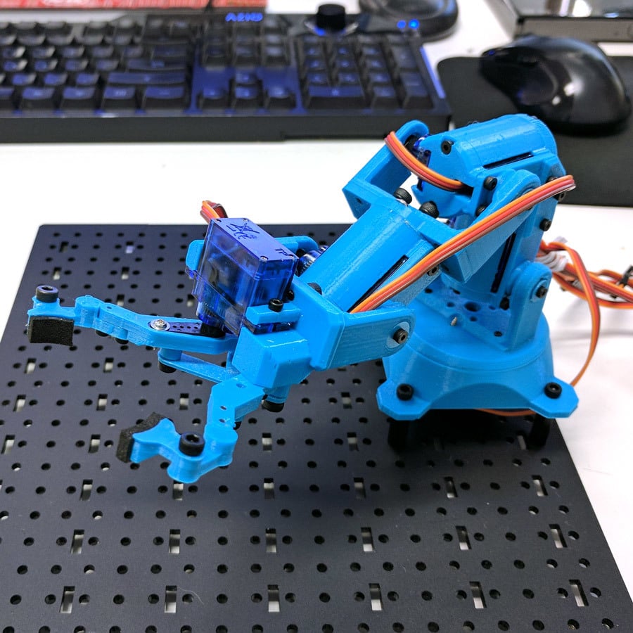 Snapper Mini - YA9GRA (Yet Another 9G Robot Arm)