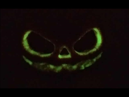 Remix of Makies Jack-O-Lantern with sling hole, lockable top and thin wall teeth | 3d print model