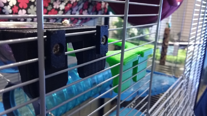 Feeding cup holder (cage Mount) | 3d print model