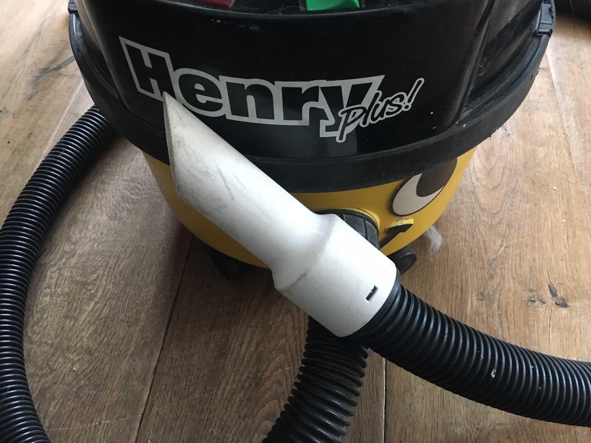 Numatic Henry vacuum hose end and accessories