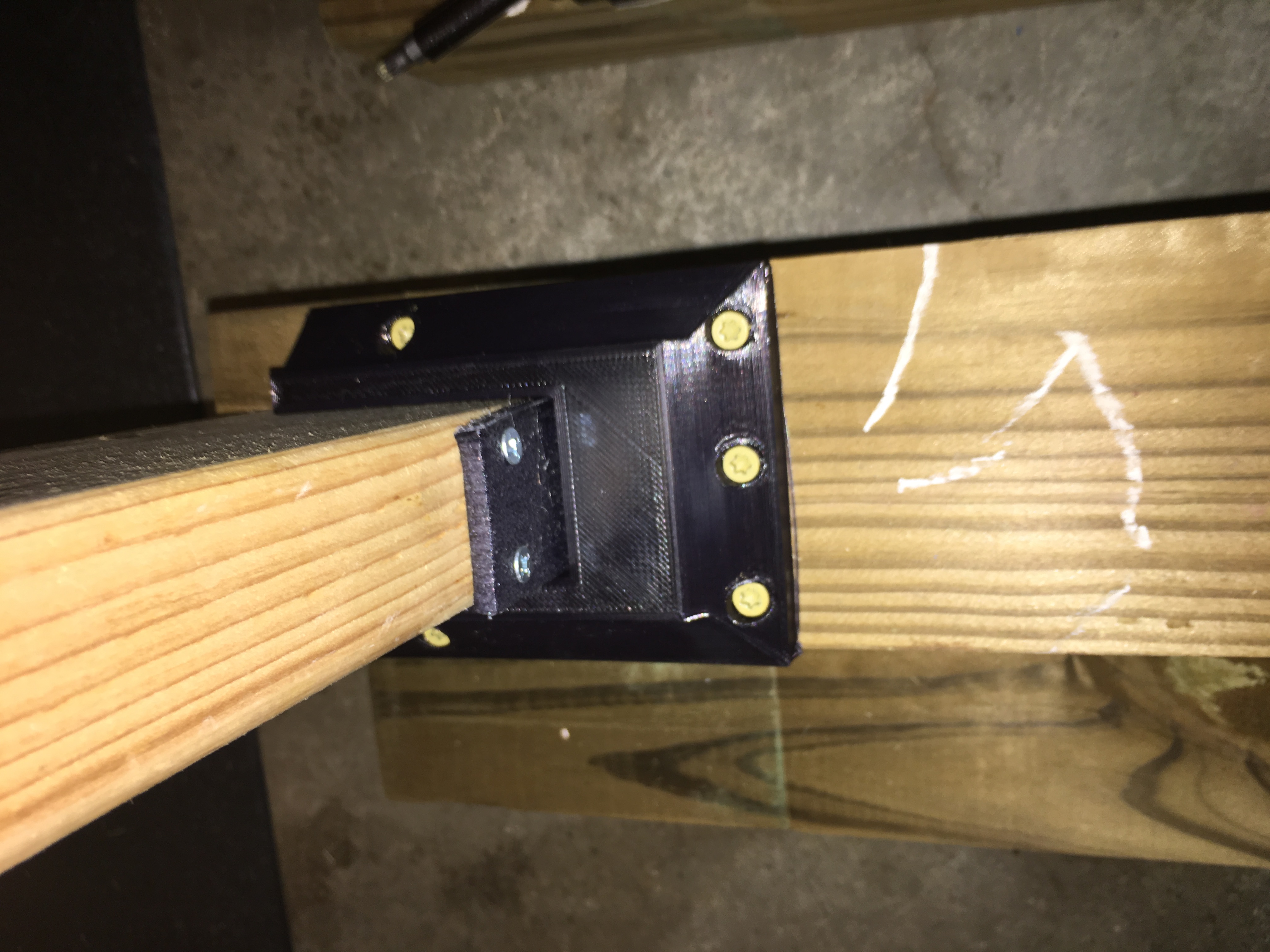 stud bracket and tongue for 2 x 4 stud