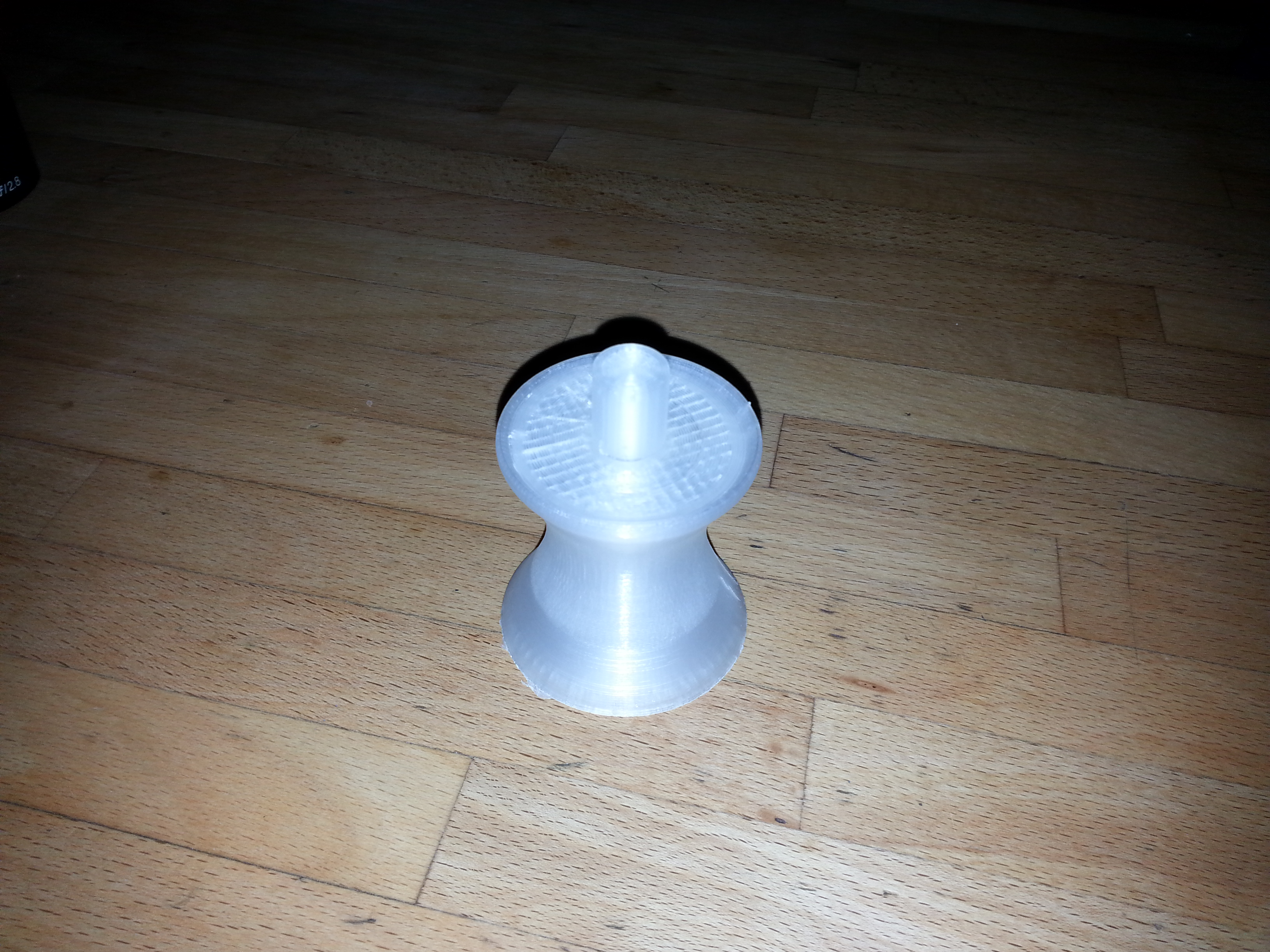 Spill resistant oil can bottle dipper