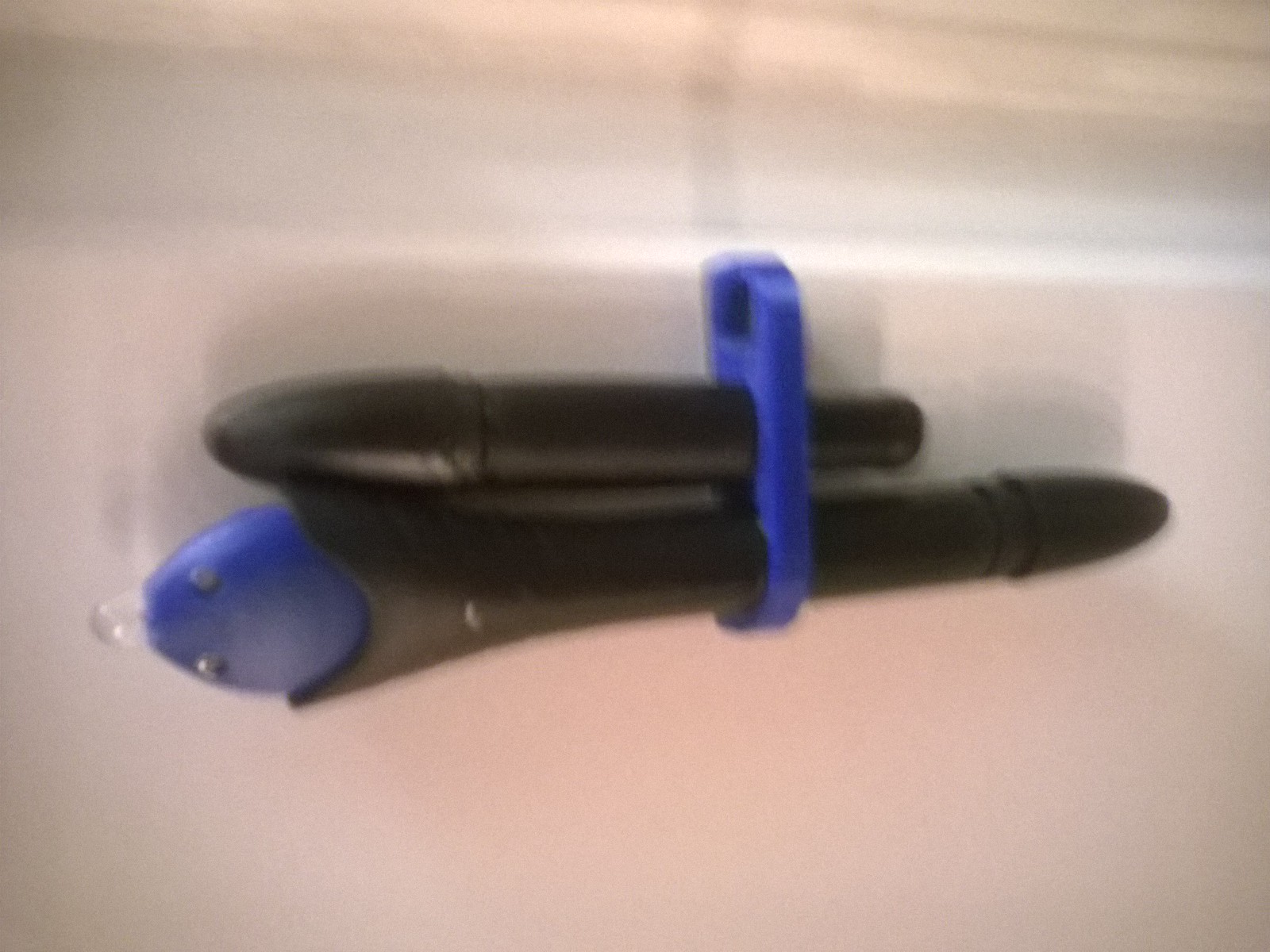 UV glue holder