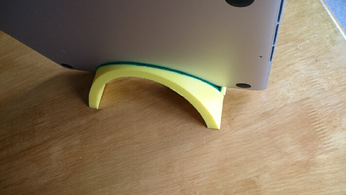 MacBookPro Upright Stand | 3d print model