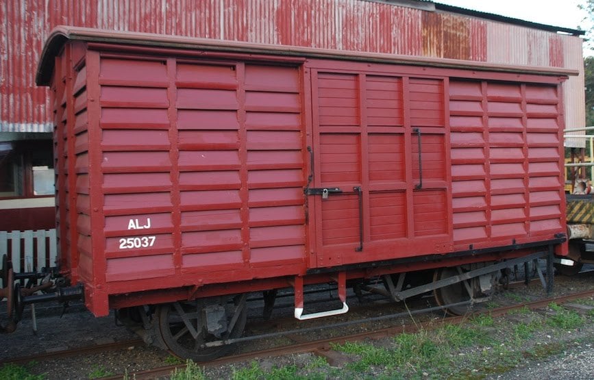 Sn42 _ Sn3.5 Queensland Railways (QR)  ALJ Class 4 Wheeled Louvred Goods Wagon.