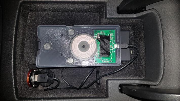 Wireless Charging station for S7 with Audi B8 universal mobile phone mount | 3d print model