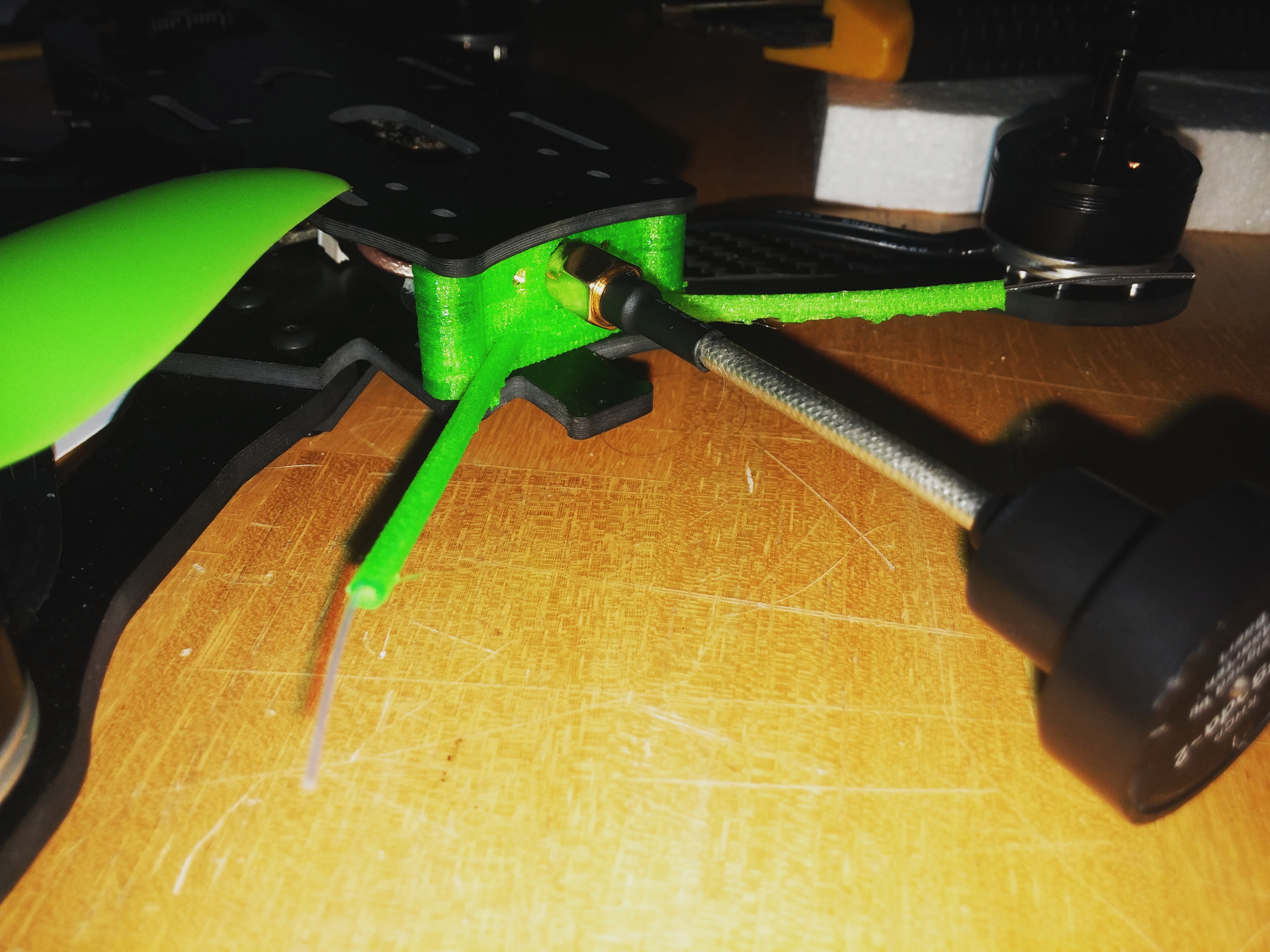 Hyperlow VTX & Receiver Antenna Mount