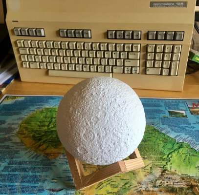 Better fitting cap for Moon Lamp 5 inch | 3d print model