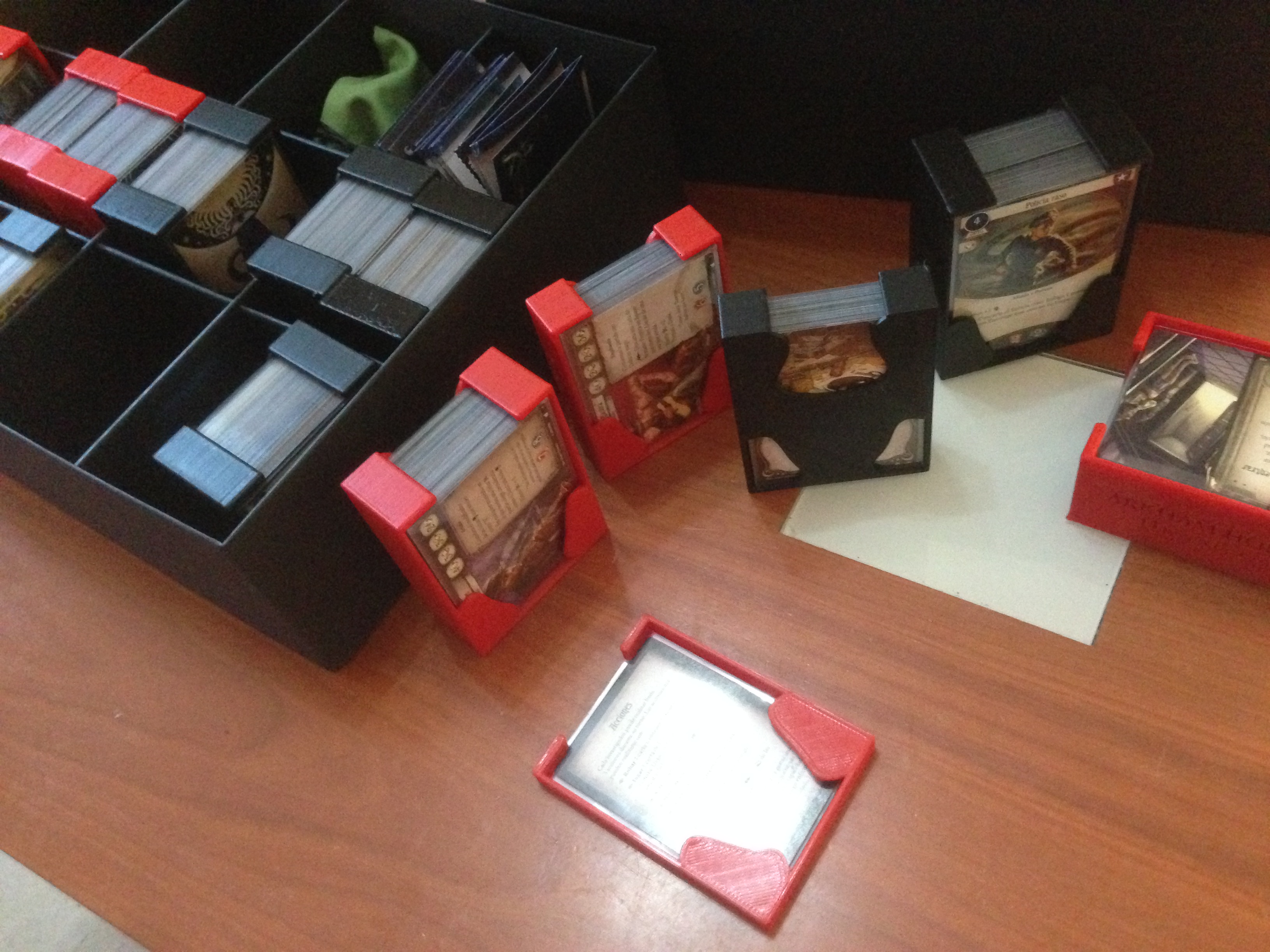 Box to Arkham Horror: Lcg