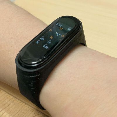 Bangle for the Xiaomi Mi Smart Band 4 | 3d print model