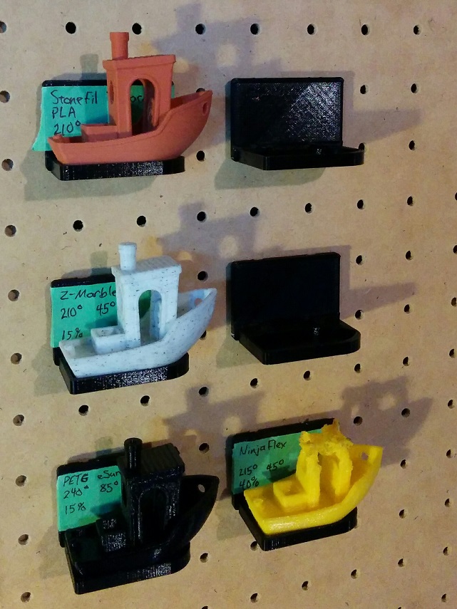 3DBenchy pegboard display