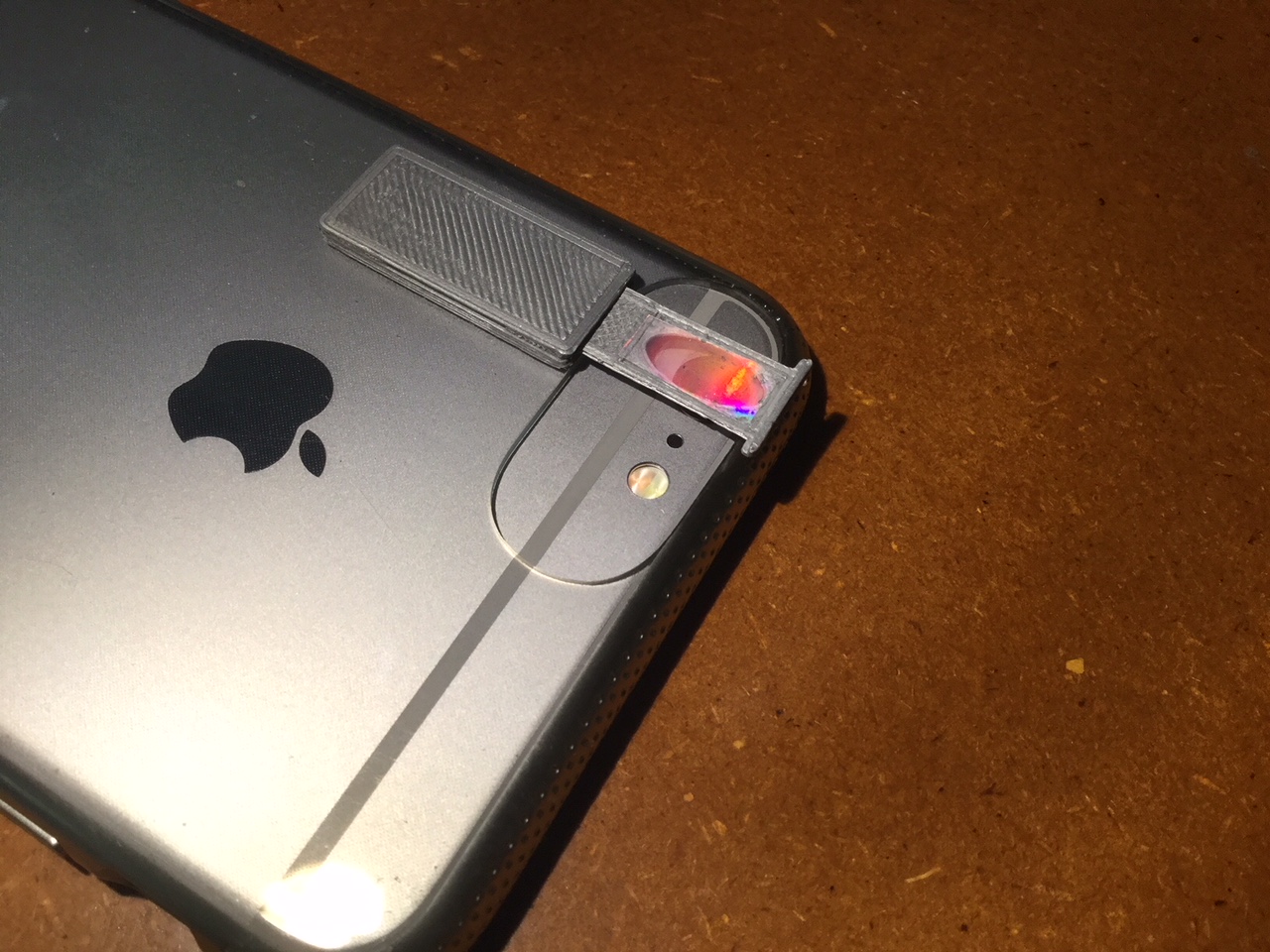 Spectrosmart. Ou comment transformer votre smartphone en spectroscope.