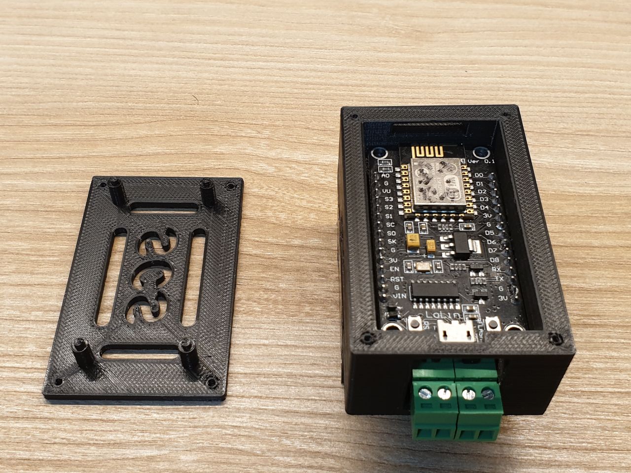 Case per ESP8266 shield arduino per SCS bus Bticino guida DIN