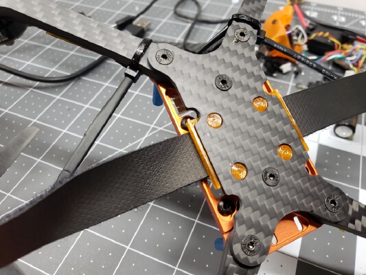 Floss 3.0 Battery Strap Saver | 3d print model