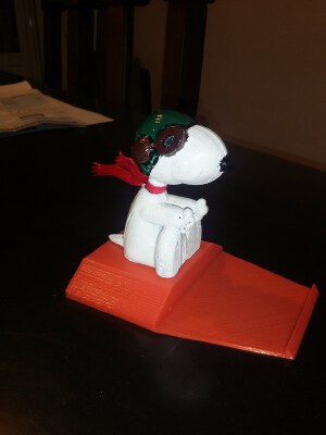 stand phone snoppy fly | 3d print model