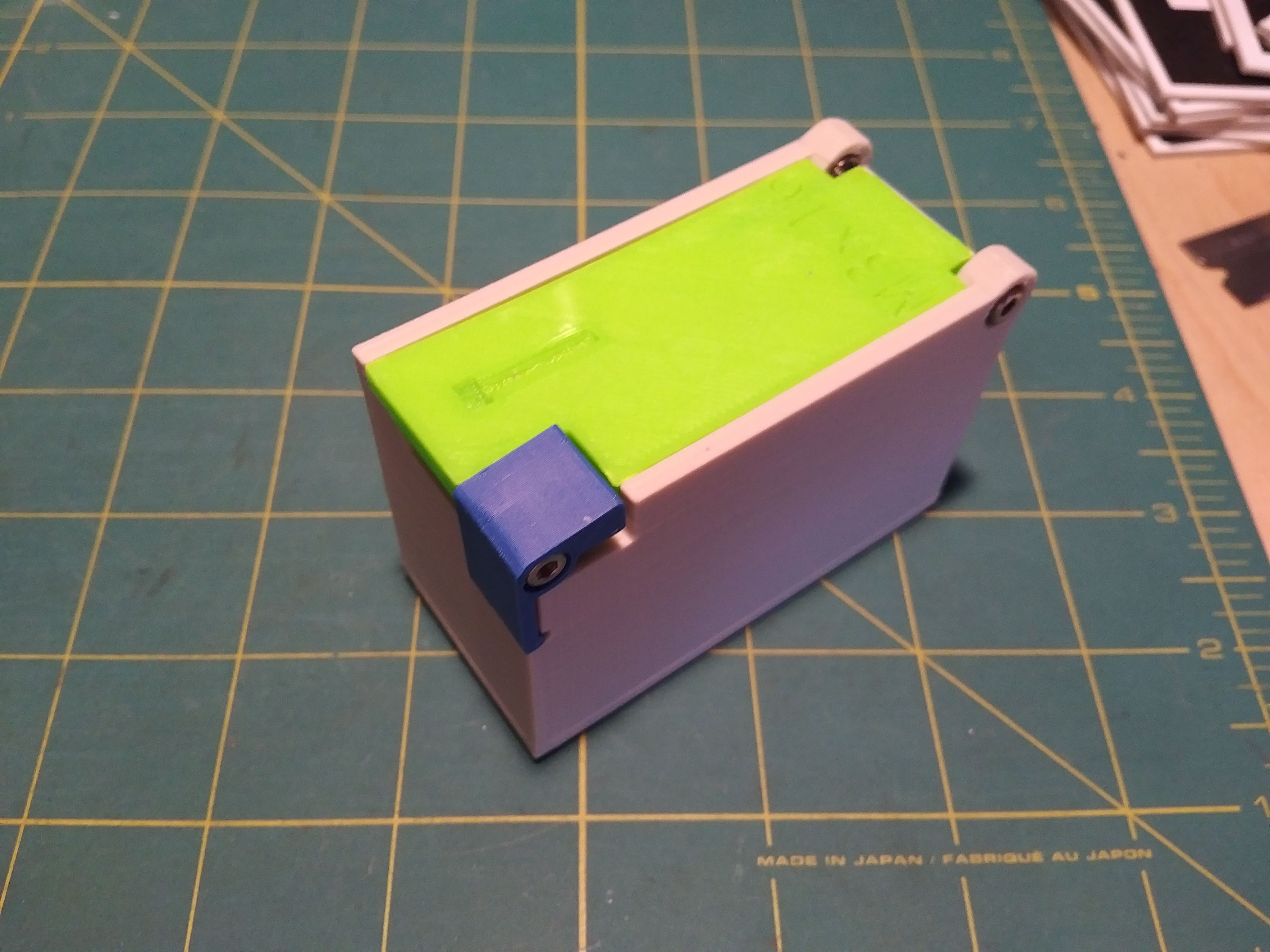 Screw Holder Boxes