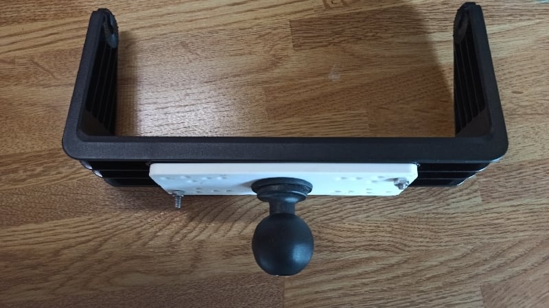 Fish Finder adapter for RAM Mount