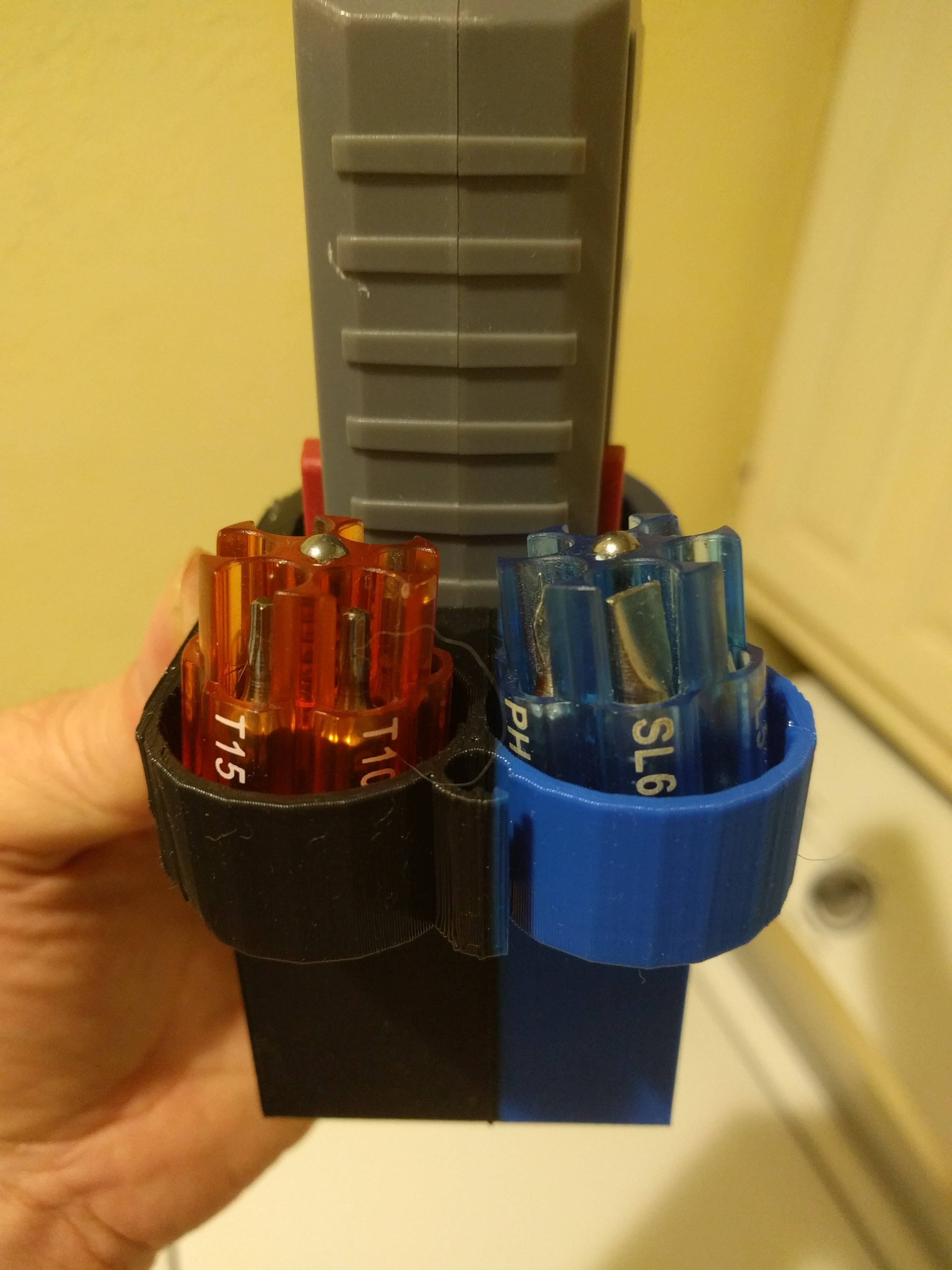 754bb8a7-4a16-43f7-89ba-bc742dcc1994