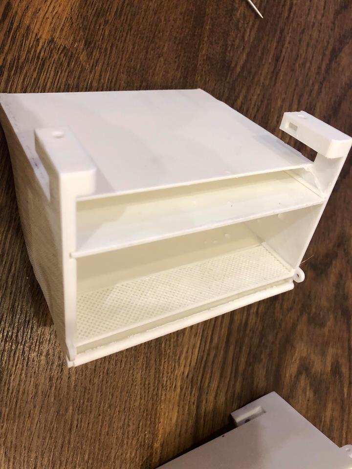 Coal reactor, an adsorbent box for aquarium