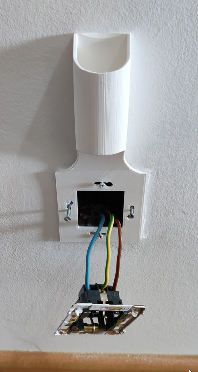ec9f2225-c4e4-4e44-8c93-ccc7d811976f