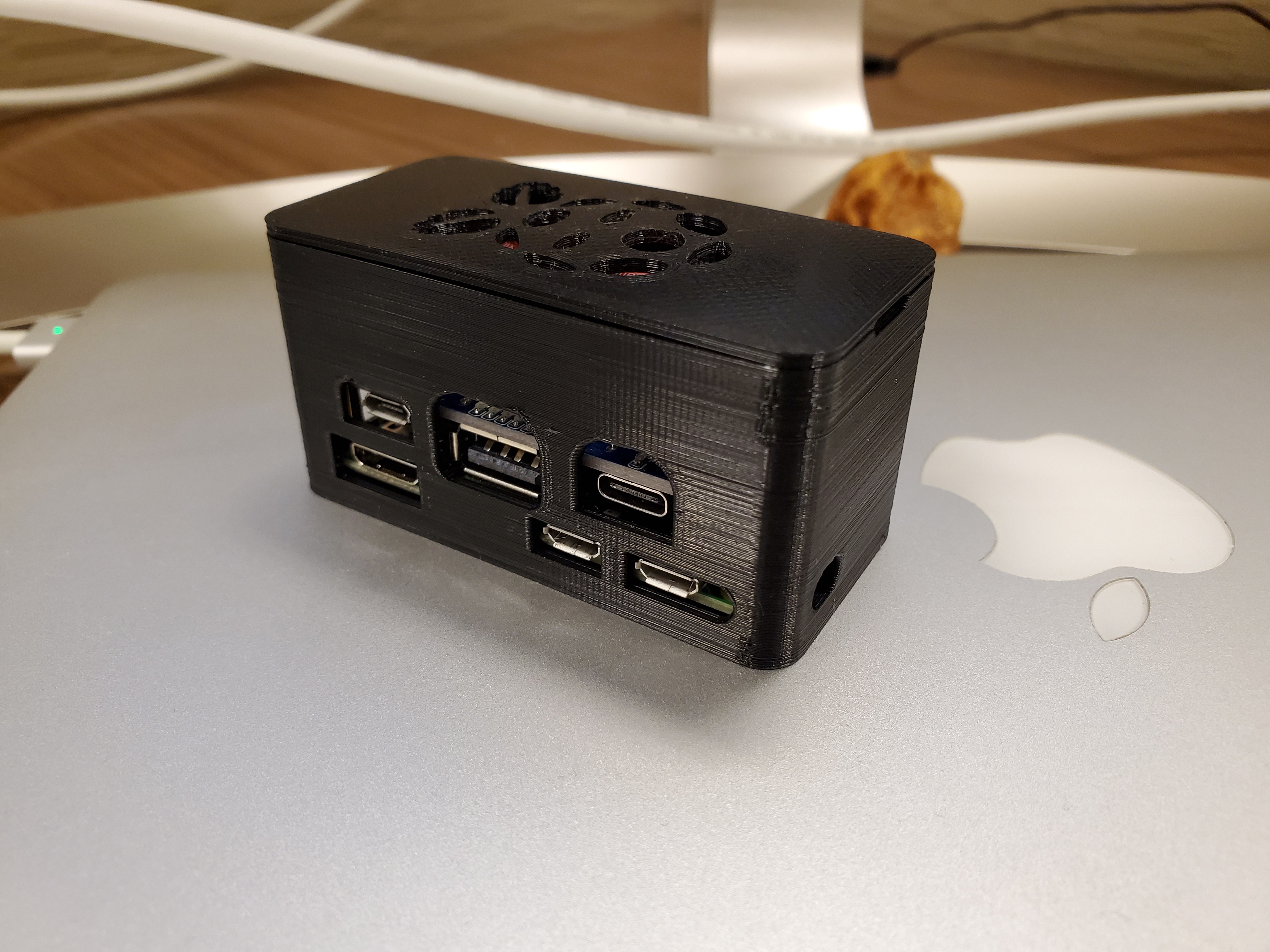 Raspberry Pi Zero with Battery Hat Case