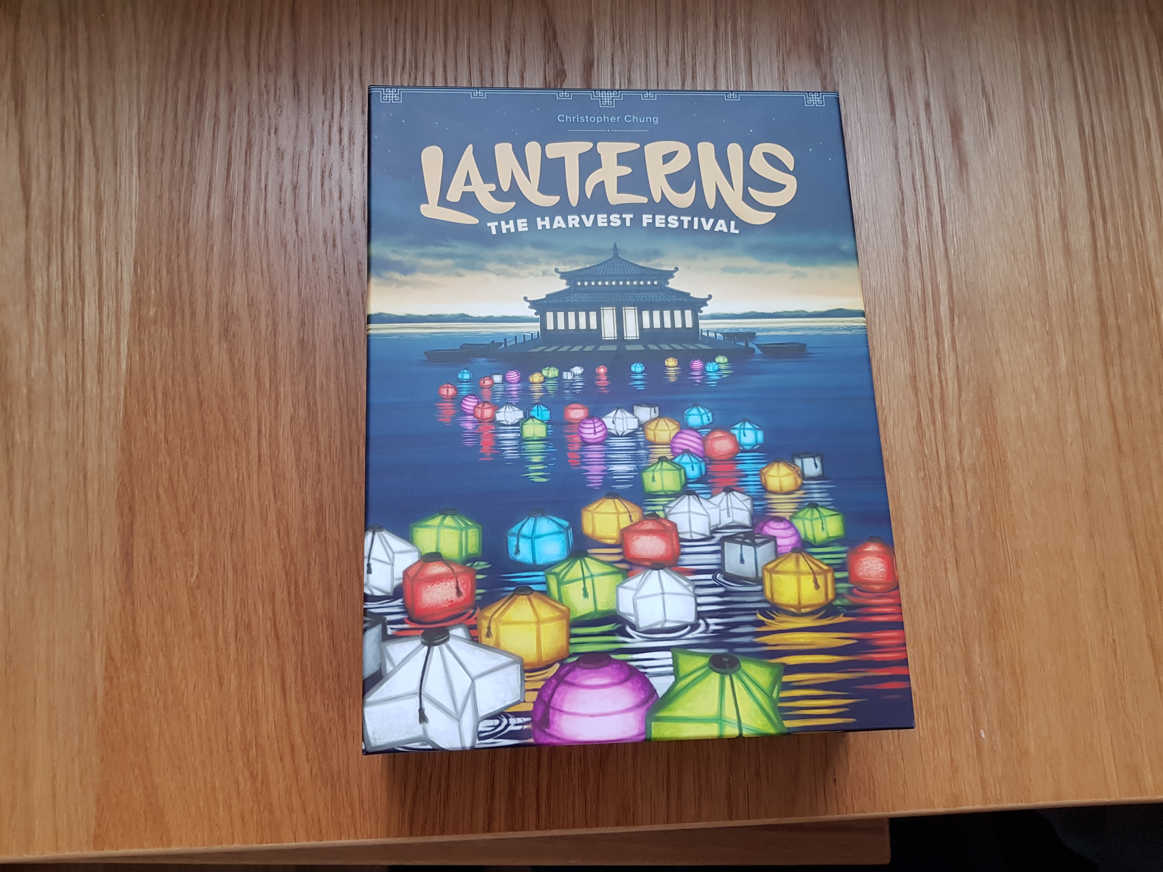 Lanterns storage solution