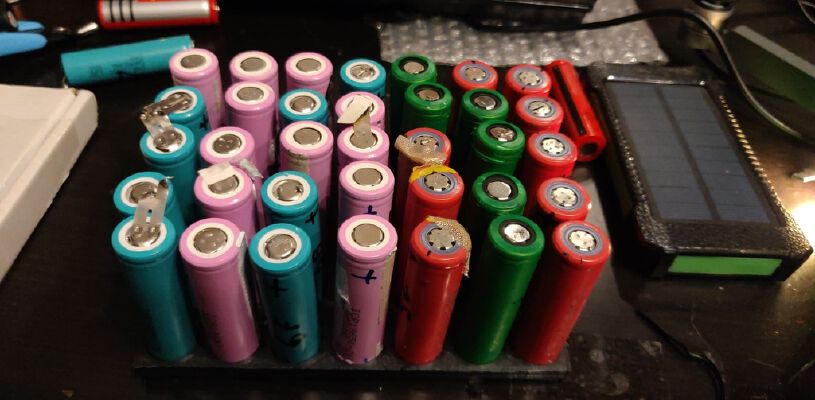 18650 cells holder 7s5p or 5s7p 35 cells | 3d print model