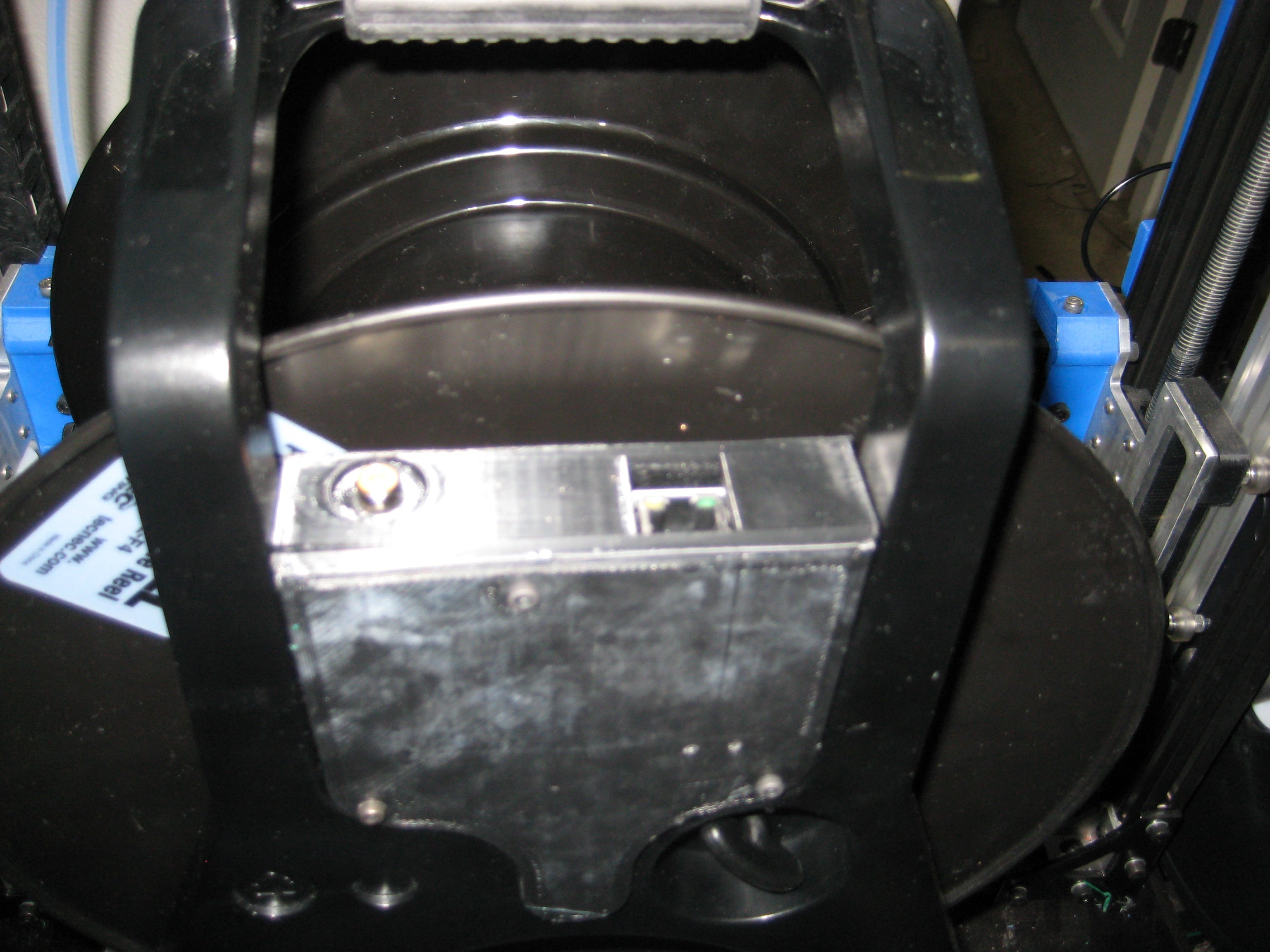 908dfce5-5ac9-4385-930f-56eaddb7cb80