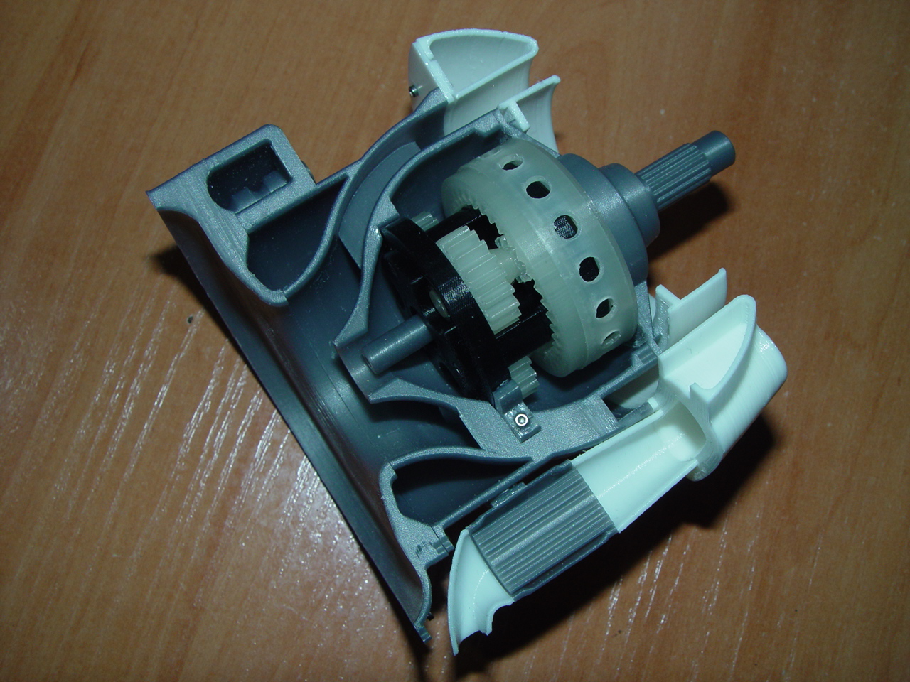 f4c73932-29a2-40fc-bc54-7cb0c2deb92d