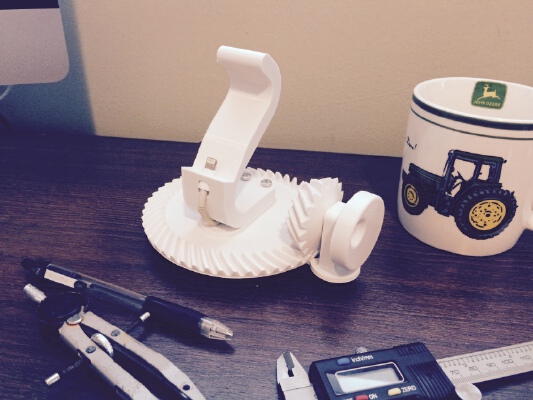 Gearhead iPhone 5_6 Dock, Spiral Bevel Gear 51T_17T, 3:1 Ratio | 3d print model