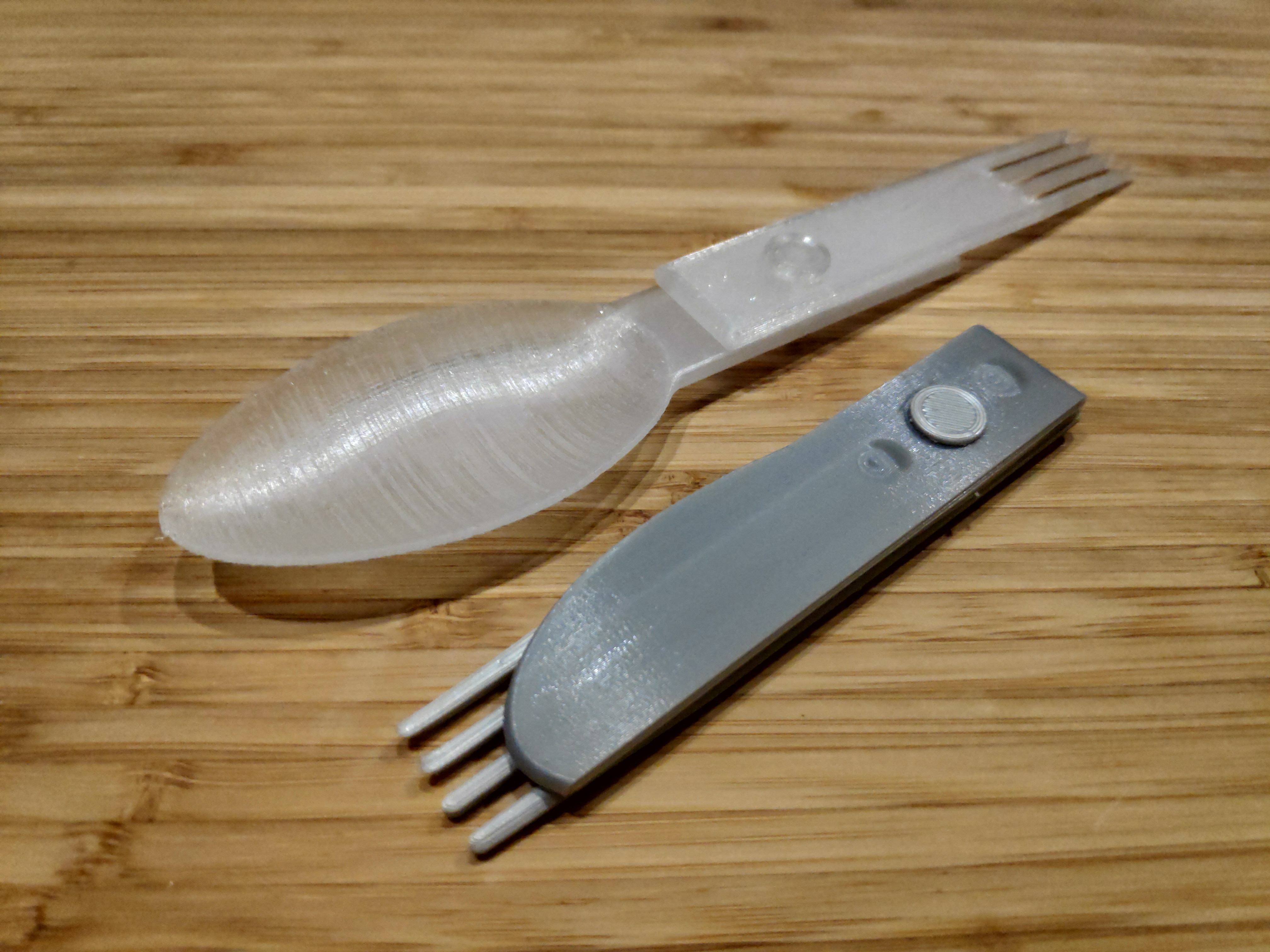 The Luha (Folding Spork)