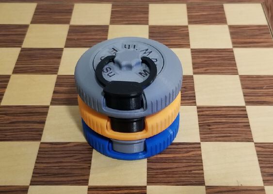 Pocket Sized Weekly Pill Dispenser with Locking Arm - Print in place | 3d print model