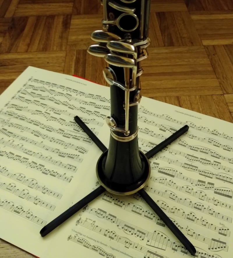 Clarinet stand