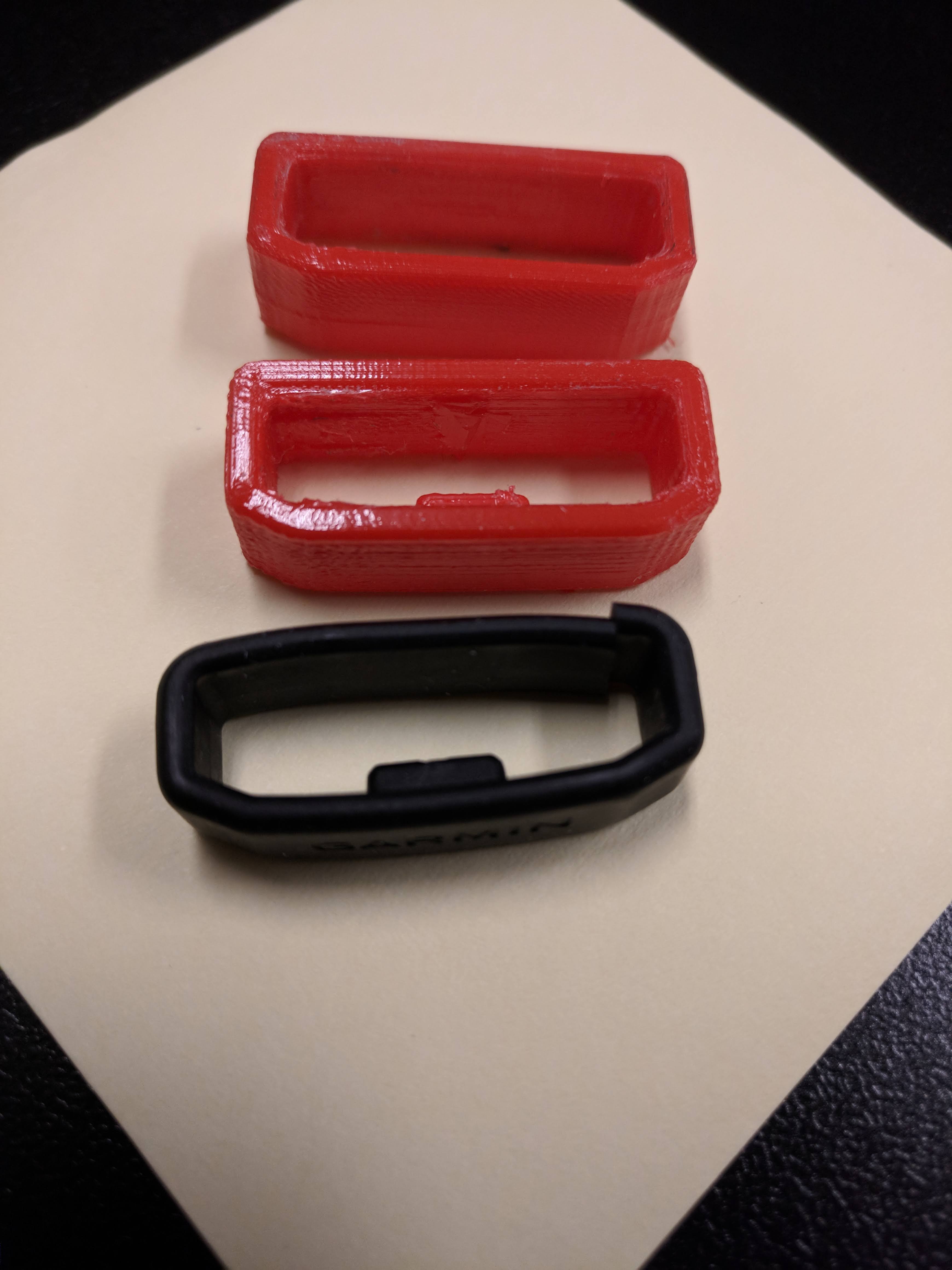 Garmin Forerunner 945 watch strap keeper