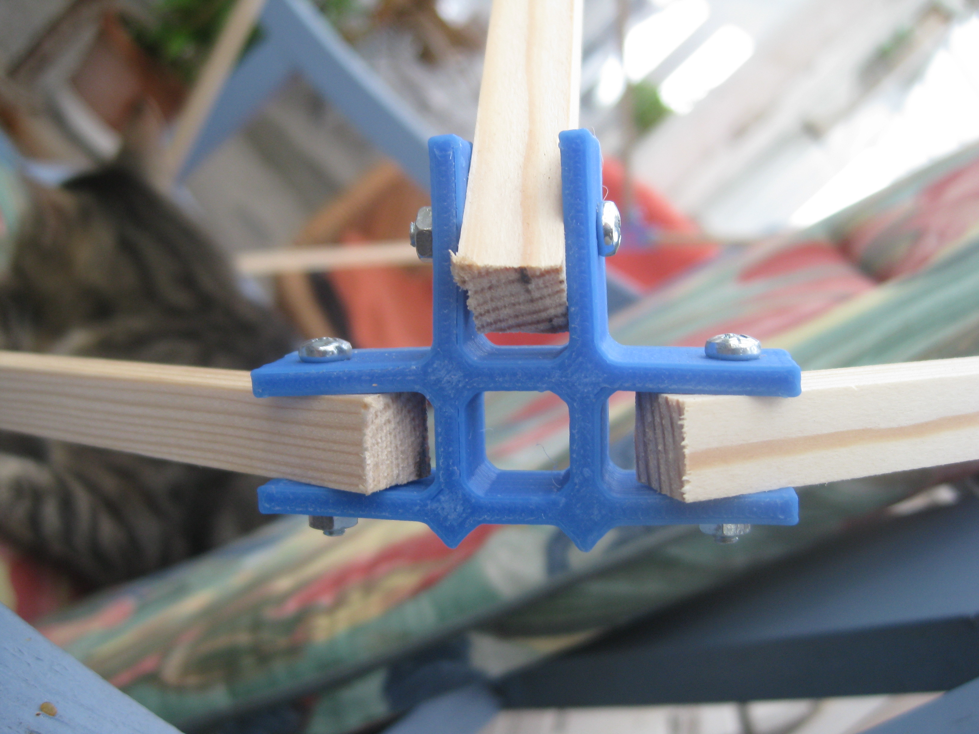 Universal Frame Connector