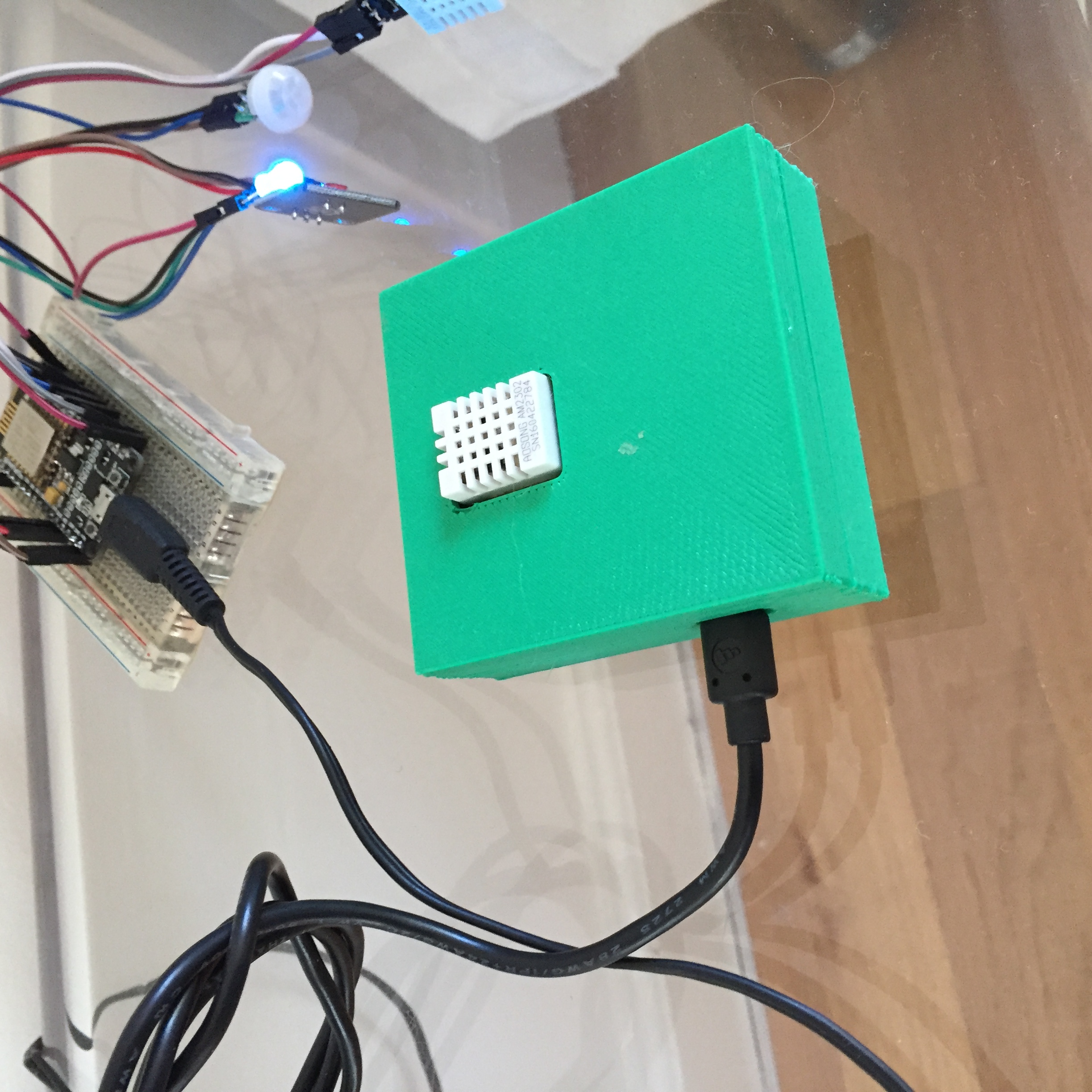 ESP8266 DHT22 sensor enclosure