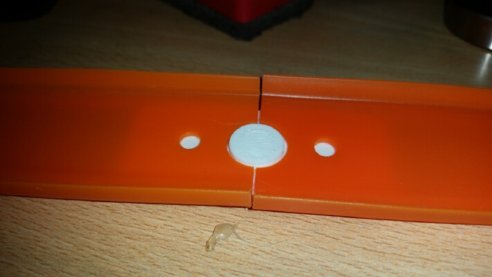 Simple (but more robust) Hotwheels compatible track connector | 3d print model