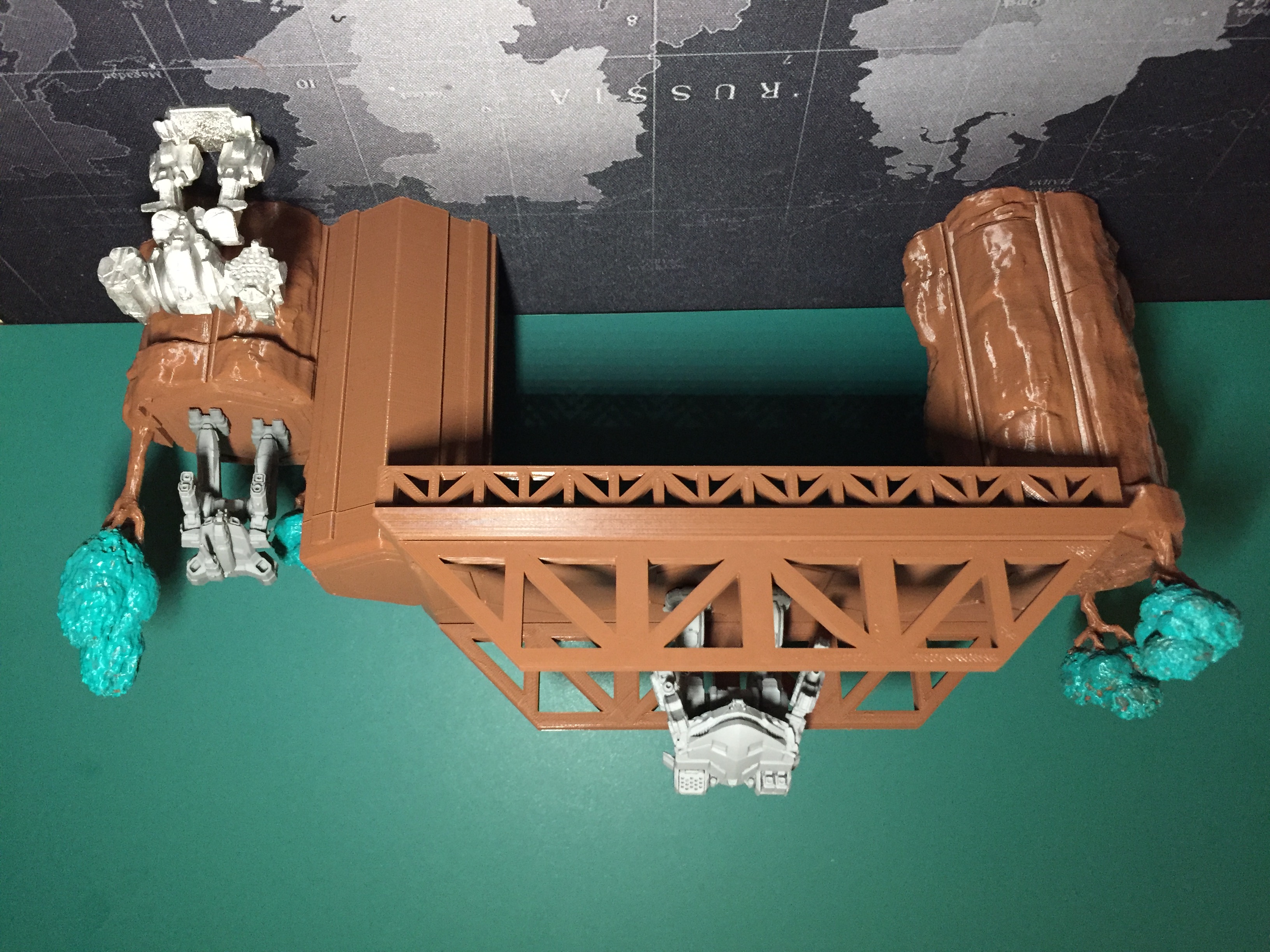 Battletech 1.75 heroscape sized bridge (tested with resized Dragonlock Mountain adventures)