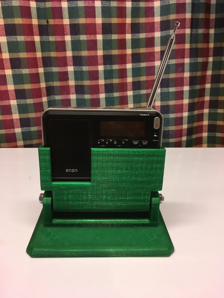Eton Traveler Stand