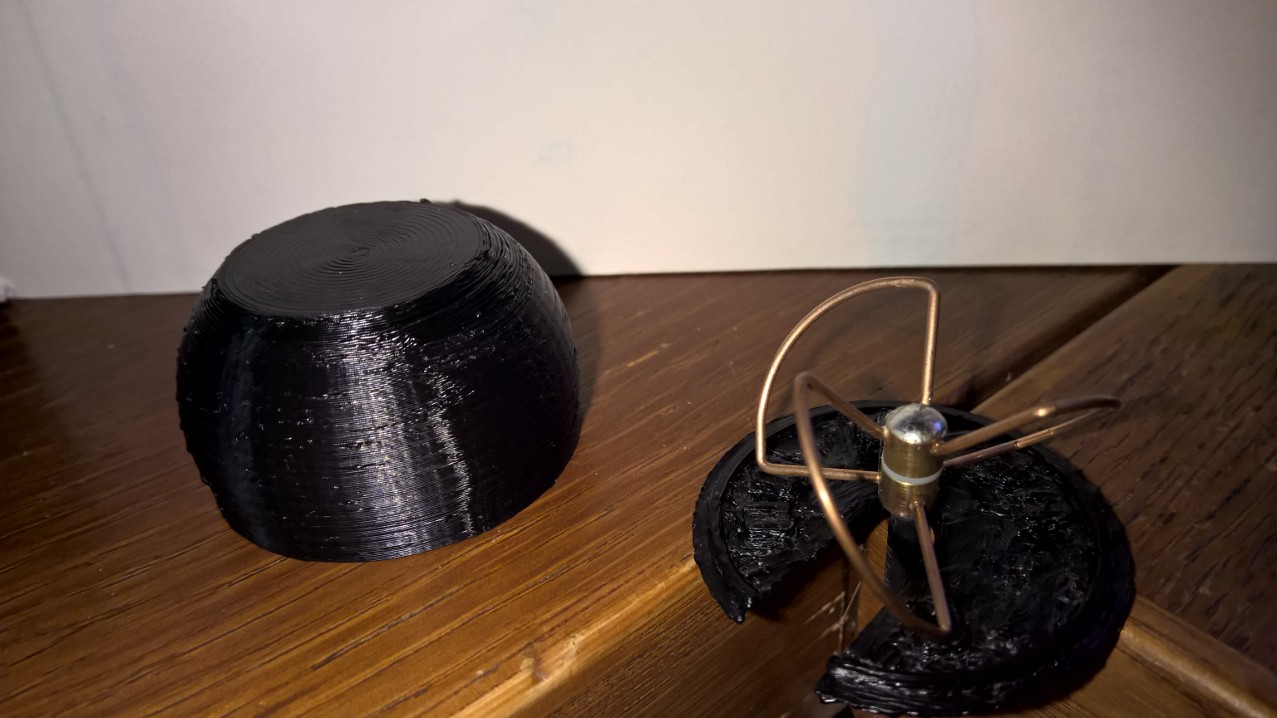 Cloverleaf antenna cover 5.8 Ghz
