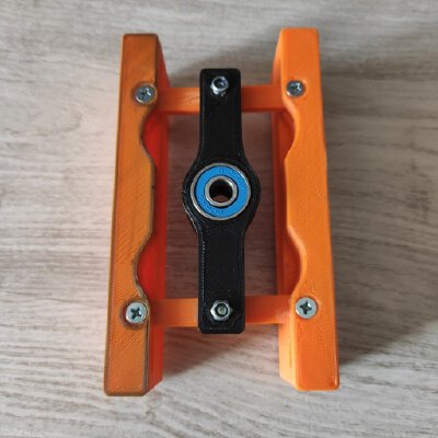 Self-Centering Doweling Jig (8mm drill bit, double bearing, metric bolts) | 3d print model