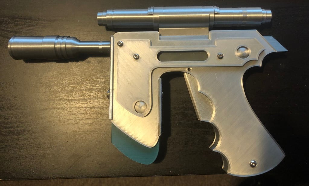 Blake's 7 Scorpio Clip Gun Blaster