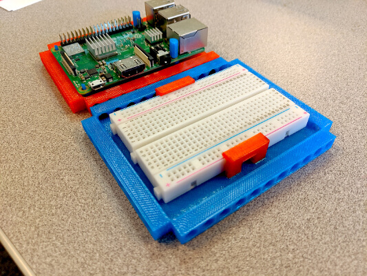 Half-Sized Breadboard Holder (LEGO Technic Compatible) | 3d print model