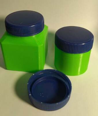 Mini Bottles using whater bottle caps | 3d print model
